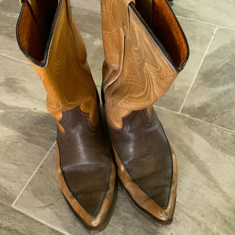 Leather Cowboy Boots in good condition - Picture 3 of 3